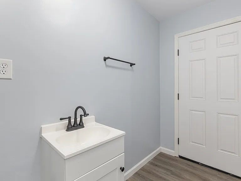 5101 Chesapeake Rd — Photo 9