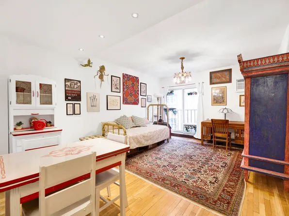 173 Hicks Street image 3 of 11