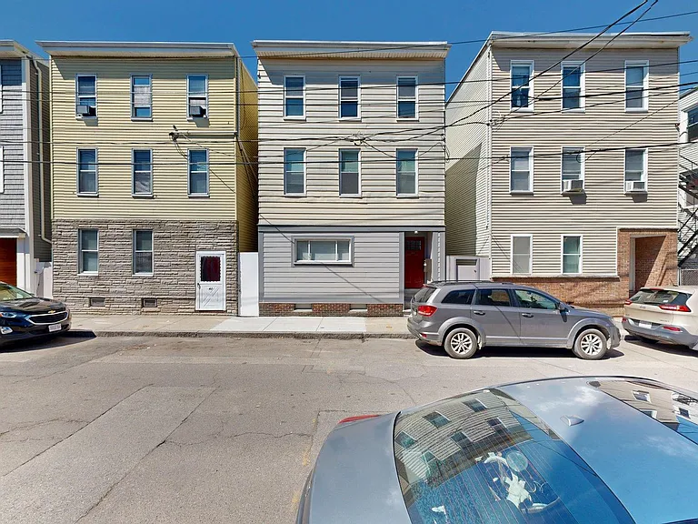 44 Morris St #2 — Photo 21