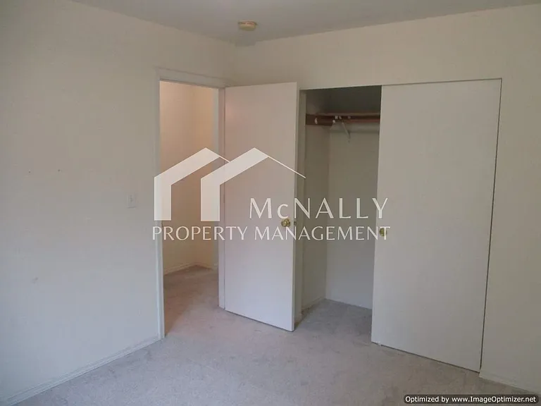 1166 Leschi Dr — Photo 10