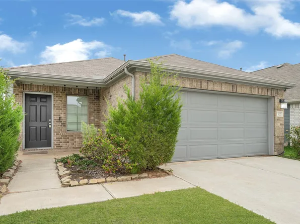 322 Pickwick Gardens Ln, Magnolia, TX 77354