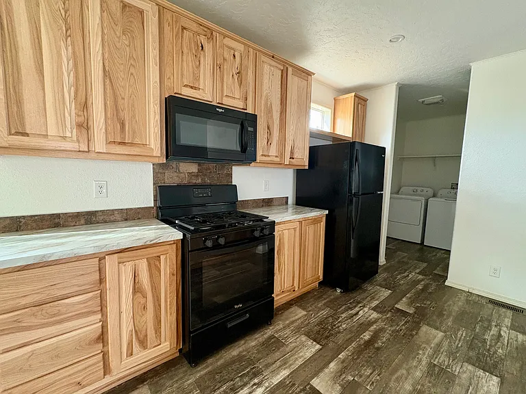 3652 Crown Royal Cir — Photo 1