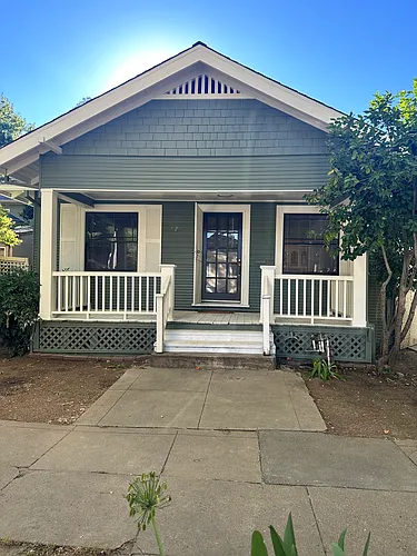 422 27th St Photo 1