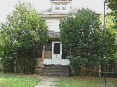 73 Southside Ave, Freeport, NY, 11520