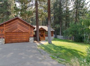 11250 Star Pine Rd, Truckee, CA 96161
