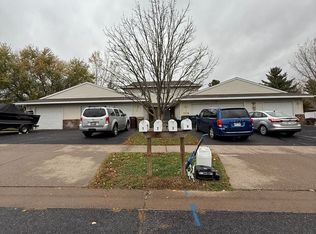 5734 Gables Dr APT 2, Eau Claire, WI 54701