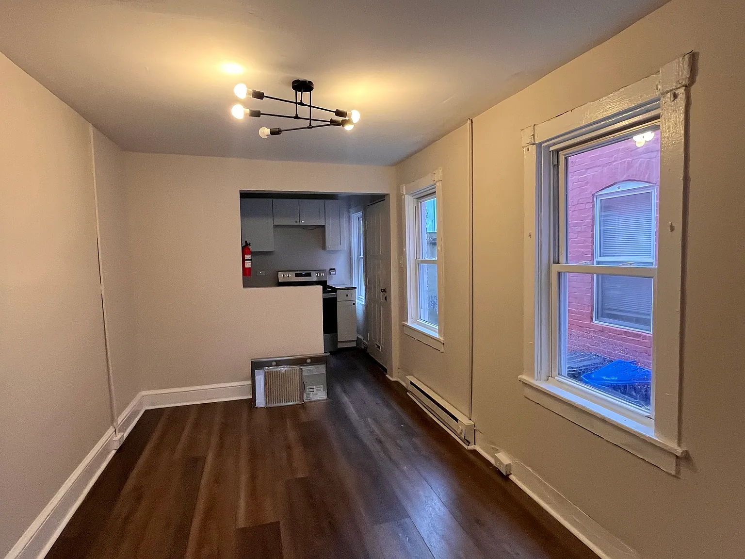 5 bed, $1,475 — Photo 3