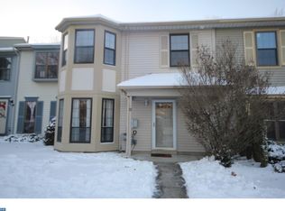 12 Devon Ct, Robbinsville, NJ 08691