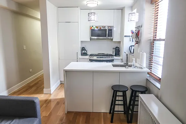 Rented by Maz Group NY | media 2