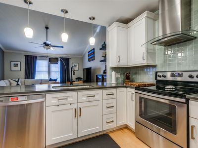 5335 Bent Tree Forest Dr APT 234, Dallas, TX, 75248