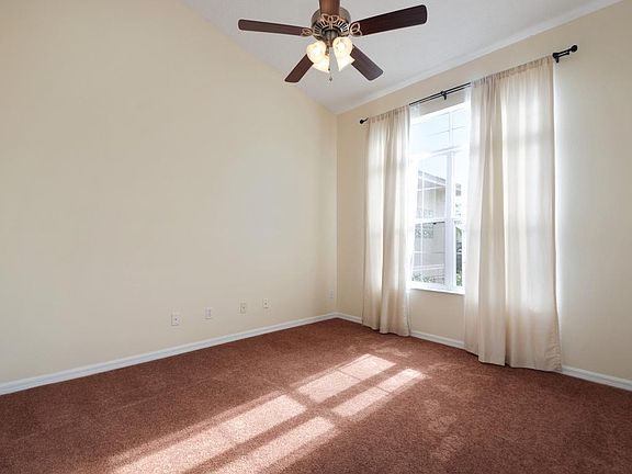 4th image of 2405 Rollins Ave