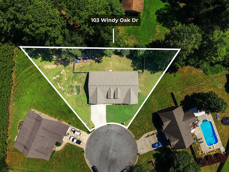 1st image of 103 Windy Oak Dr