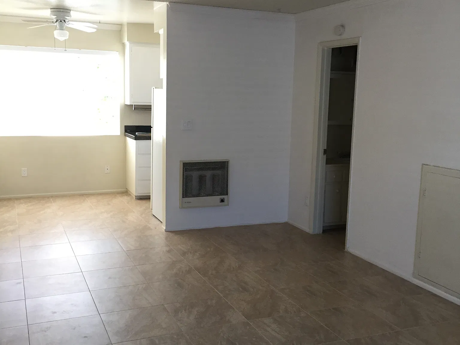 2 bed, 1.5 bath, 950 sqft, $3,450 — Photo 3