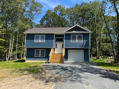 105 Brownstone Dr, Milford, PA, 18337