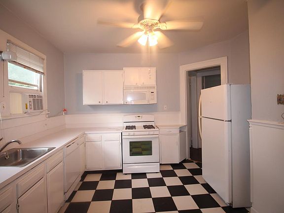 5th image of 2201 Octavia St #2