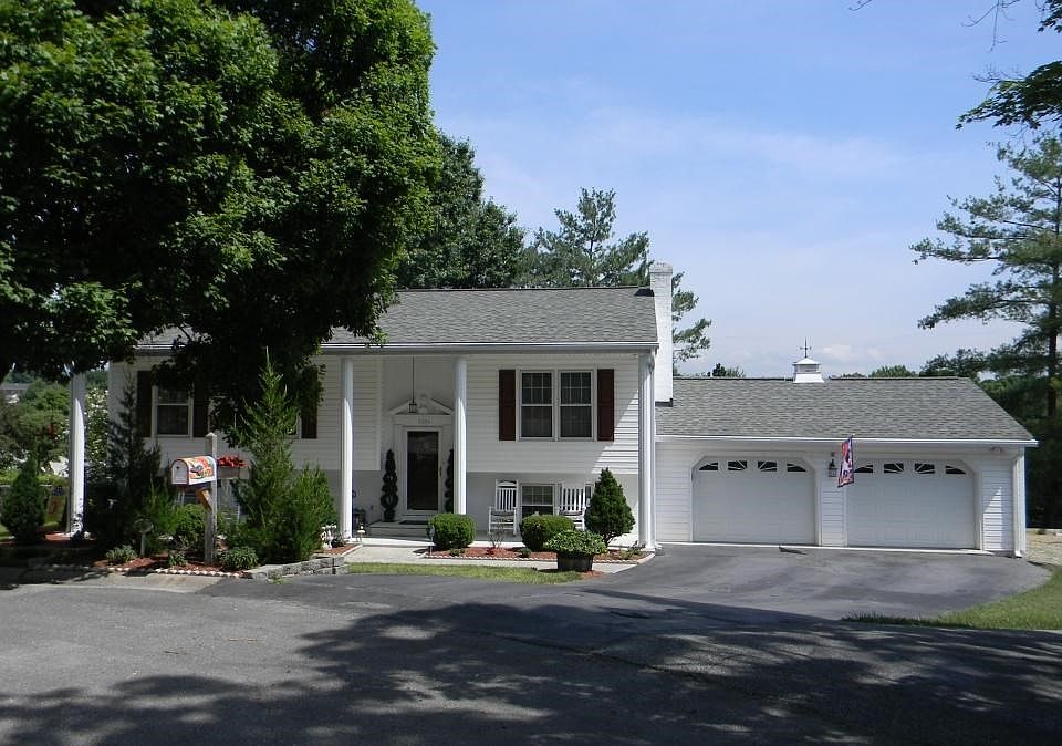 1st image of 4054 Southwick Cir