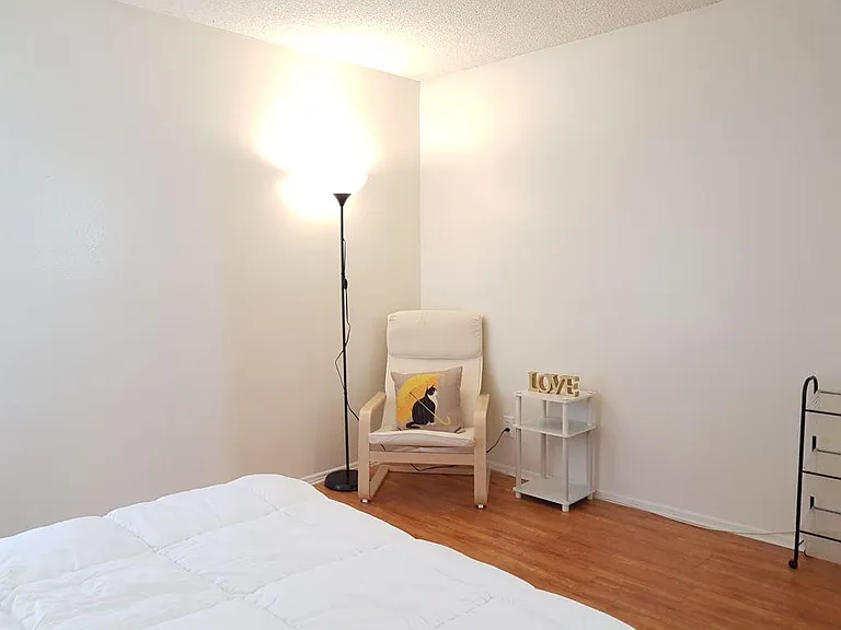 11701 Texas Ave — Photo 7