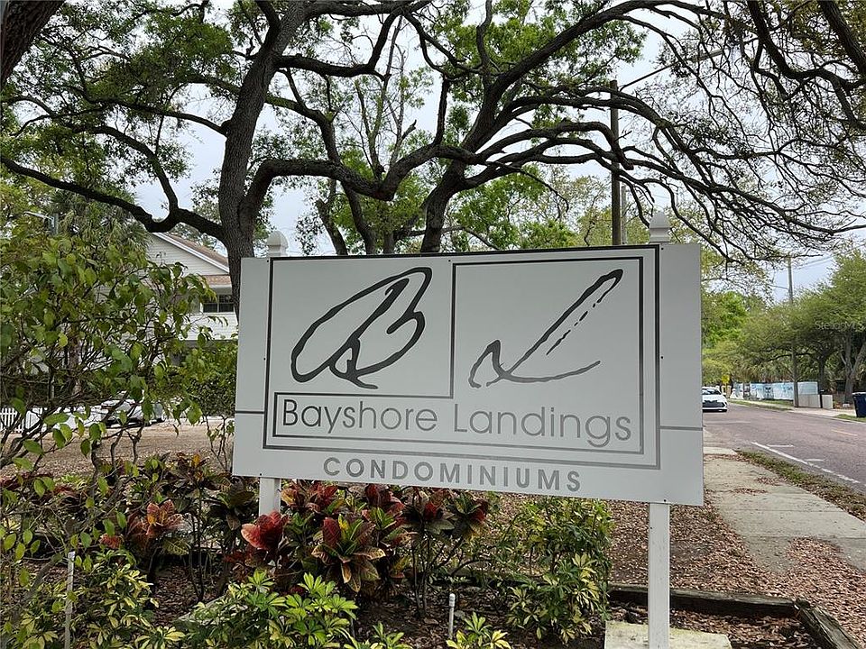 1st image of 5221 BAYSHORE BOULEVARD #29