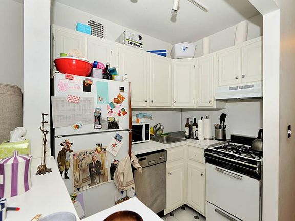 3rd image of 186 W 80th St APT 5E