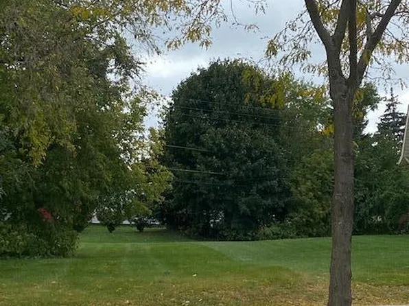 3291 East THOMPSON AVENUE, Saint Francis, WI 53235