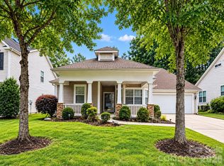 3820 Planters Watch Dr, Charlotte, NC 28278