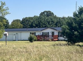 4900 Laur Rd, North Branch, MI 48461