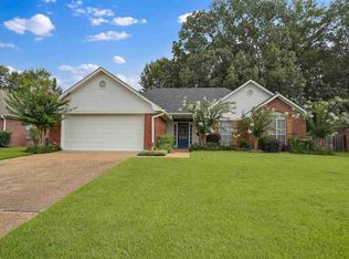 341 White Oak Dr, Brandon, MS 39047