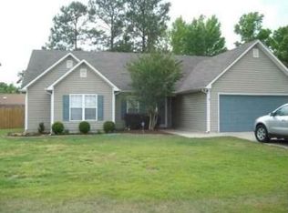 114 Fall Dr, Jacksonville, NC 28540