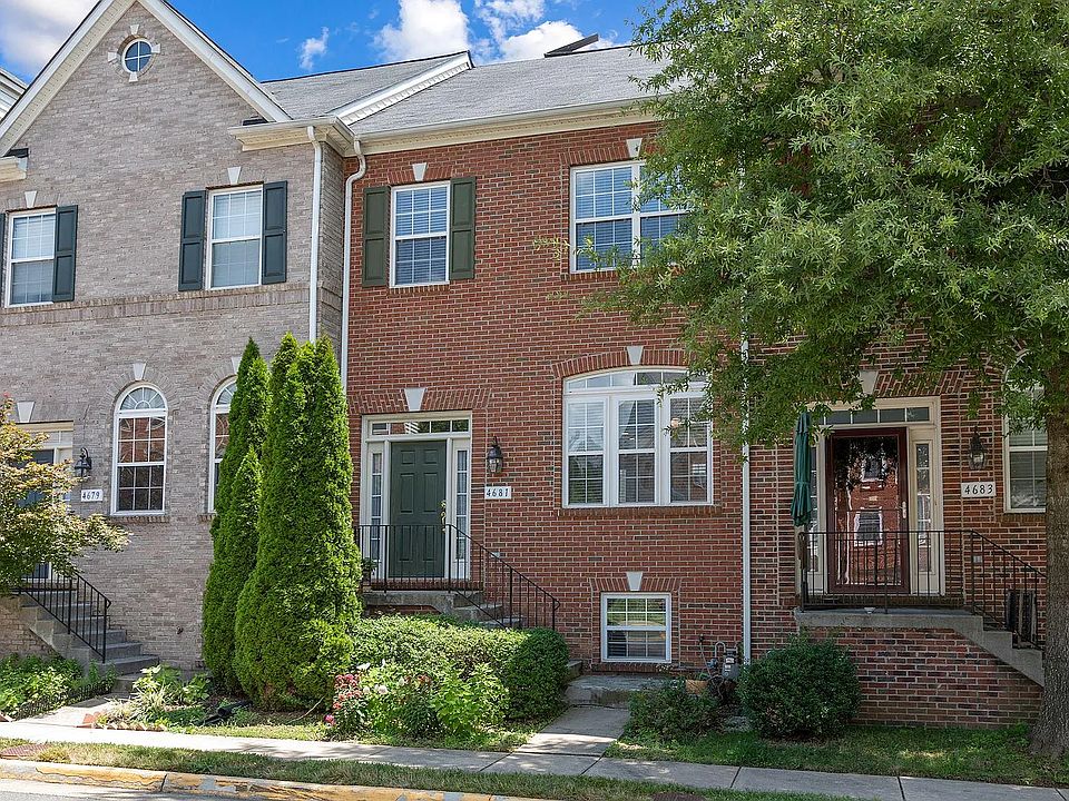 1st image of 4681 Carisbrooke Ln