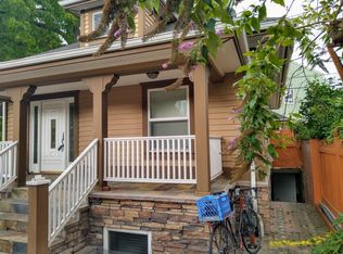 5501 Brooklyn Ave NE, Seattle, WA 98105