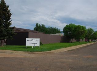 665 23rd St W APT 6, Dickinson, ND 58601