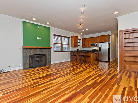 2nd image of 1634 N Wolcott Ave #3FA