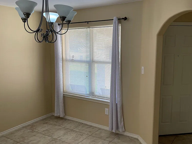 4405 Thunderbird Ave — Photo 58