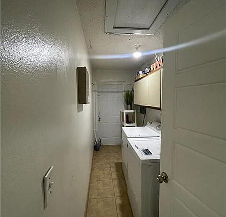 4th image of 4607 Gladiator Cir