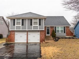 1005 N Cooper St, Olathe, KS 66061