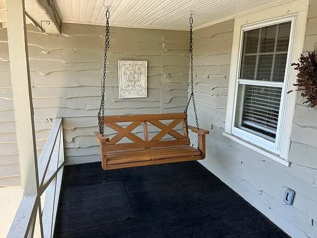 2 bed, $2,195 — Photo 2