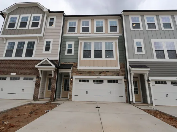 10030 Secluded Garden Dr, Apex, NC 27523