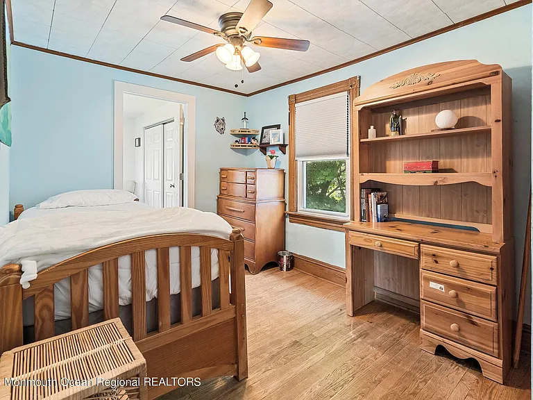 510 Garfield Ave — Photo 20