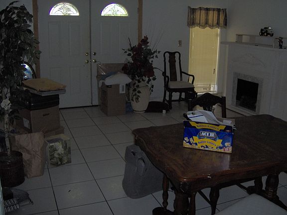 2nd image of 1563 Lockwood Dr