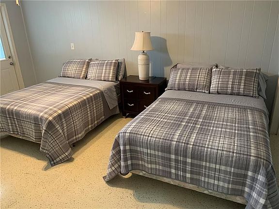 3rd image of 4228 N Ocean Dr APT 20