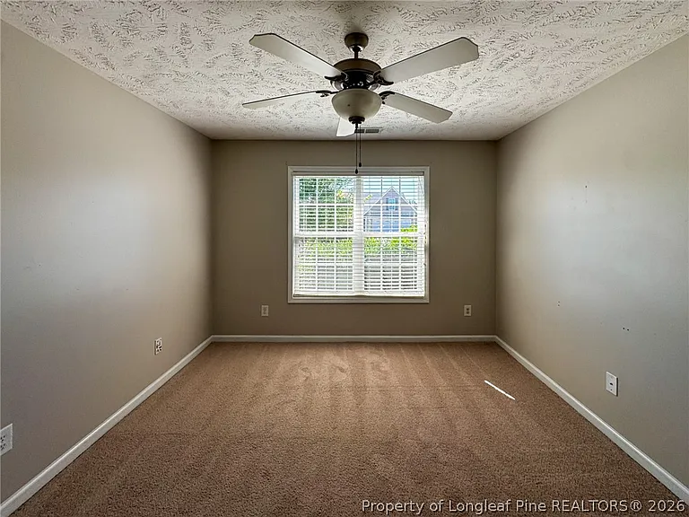 136 Ivystone Dr — Photo 22