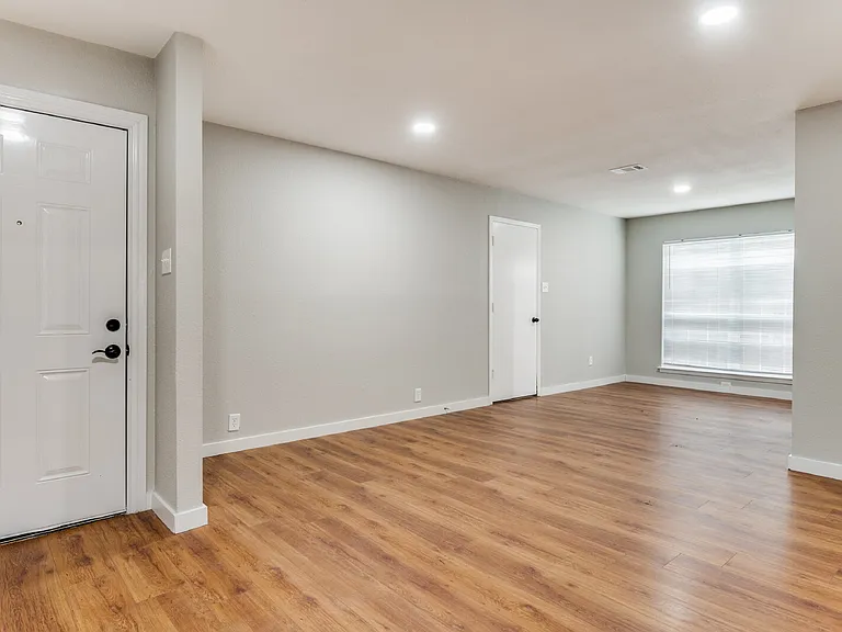 614 Brian Dr — Photo 25