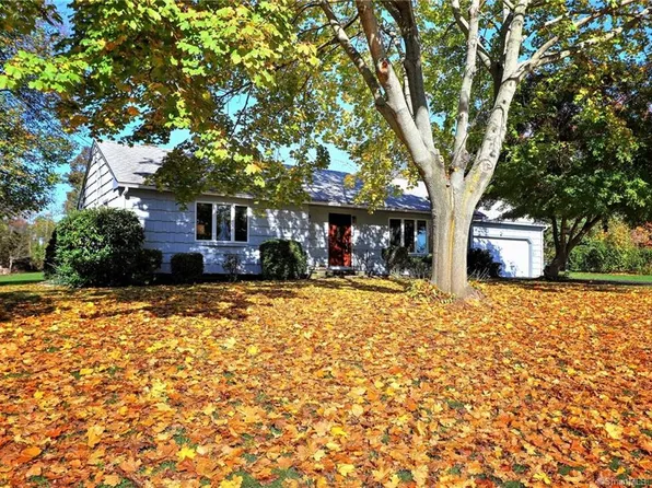 601 Woodruff Rd, Milford, CT 06461