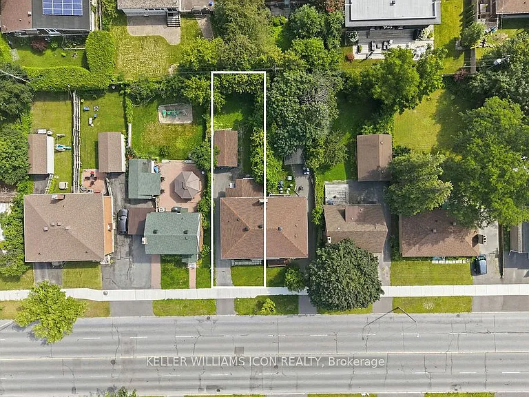 873 Woodroffe Ave — Photo 3