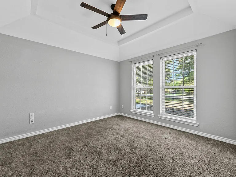 303 Riva Rdg — Photo 29
