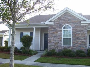 12 Travertine Cir, Savannah, GA 31419