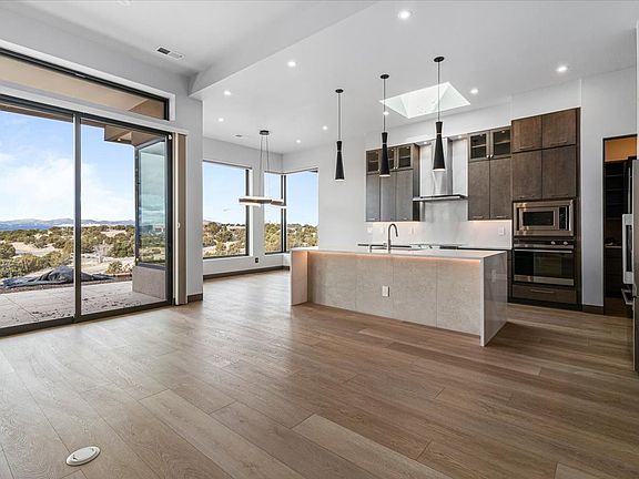 3rd image of 1805 Kachina Heights Dr Lot 3