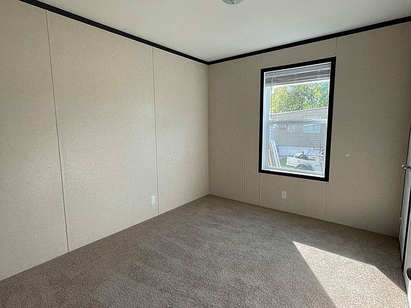5th image of 825 1st Ave E #57