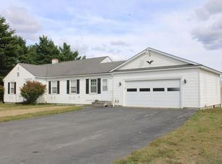 90 Green Point Rd, Brewer, ME 04412