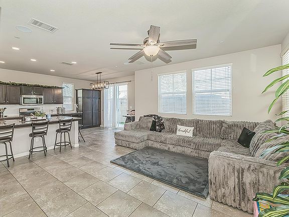 3rd image of 1363 Joy Dr